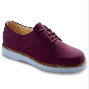 Samuel HUBBARD Free Plum casual walking shoes in nubuck leather.